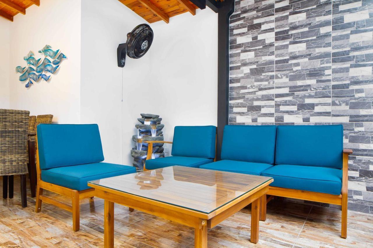 Miracle Aparthotel Medellín Eksteriør bilde