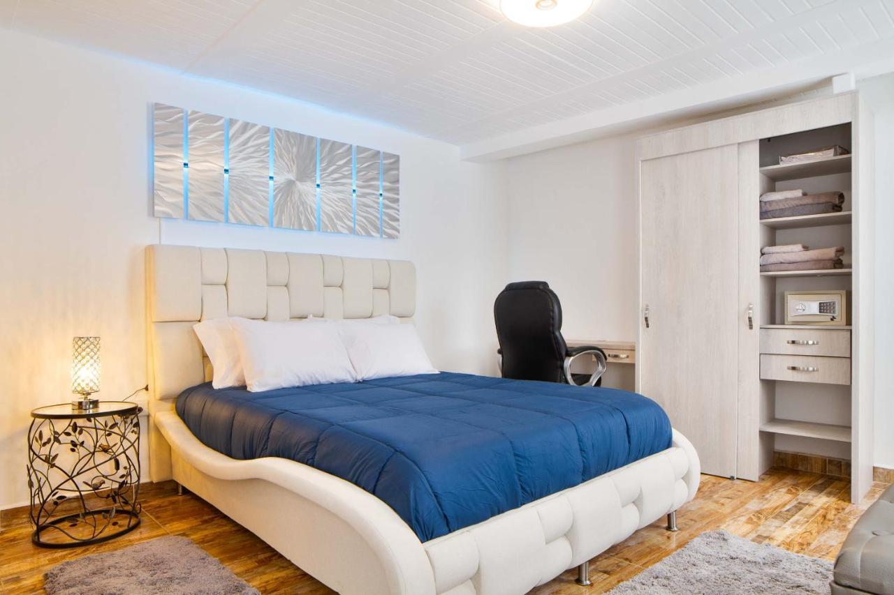 Miracle Aparthotel Medellín Eksteriør bilde